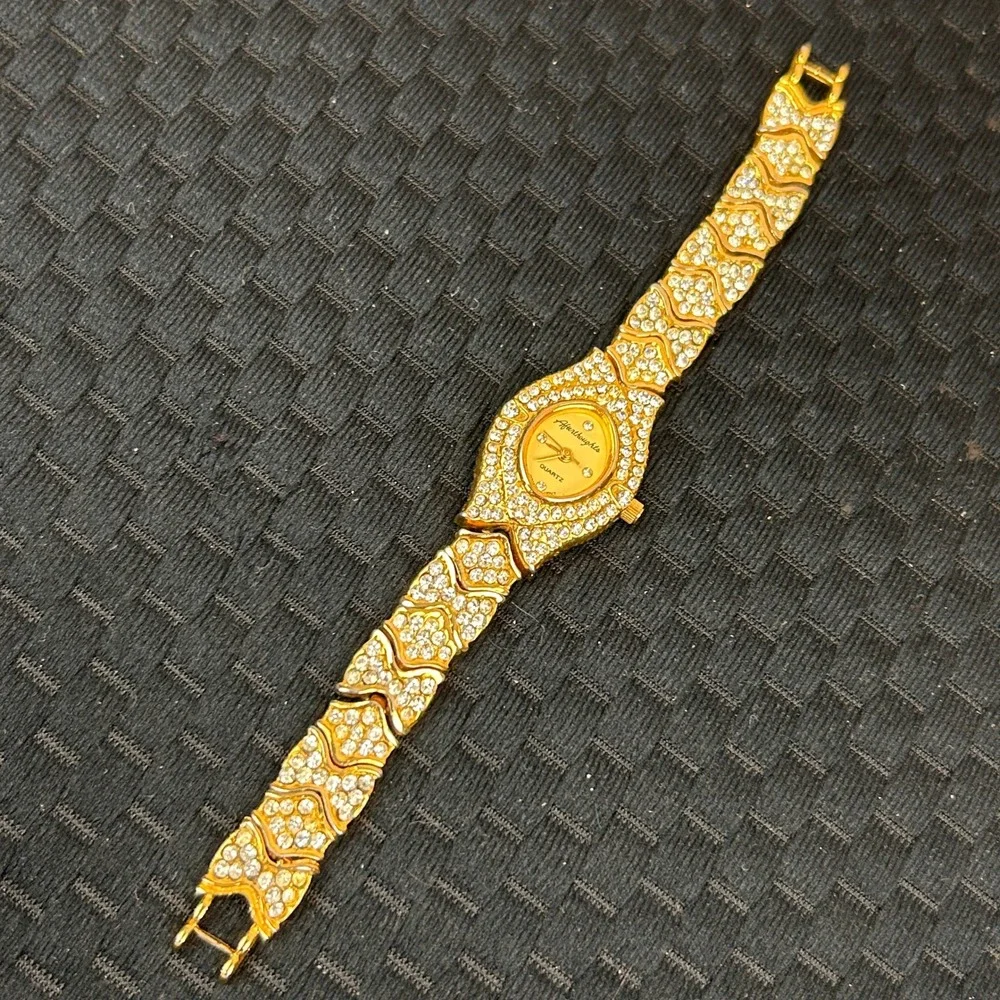 Afterthoughts Vintage Womens Rhinestone Gold Tone Quartz Watch SN 12 Needs Clasp